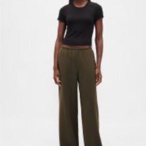 GAP Easy Wide-Leg Pants in Moss Green